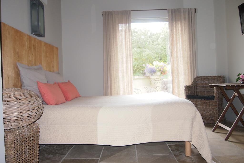 La Maison Des Collines Allemagne-en-Provence Room photo