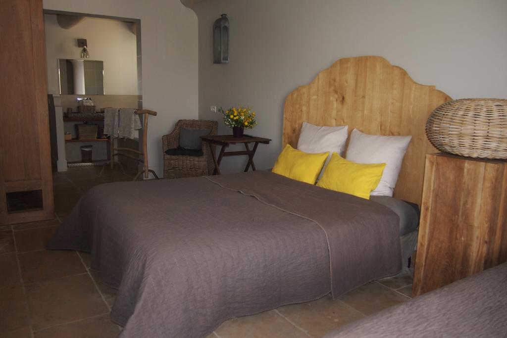 La Maison Des Collines Allemagne-en-Provence Room photo